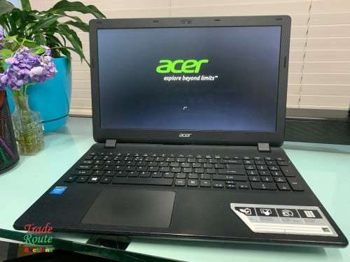 Acer Aspire ES 15 (MODEL ES1-512) 15.6inch Laptop