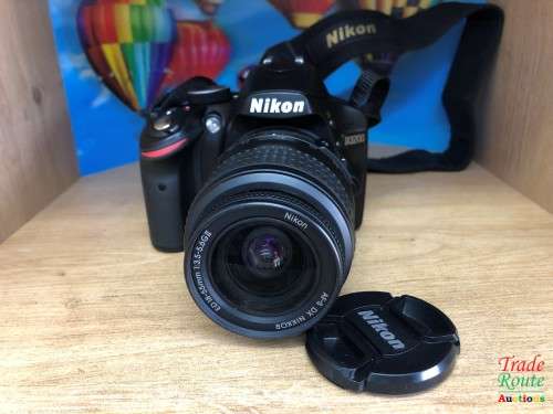 Nikon D3200 24.2 MP CMOS Digital SLR with 18-55mm f/3.5-5.6 AF-S DX NIKKOR Zoom Lens - 24.2 MP