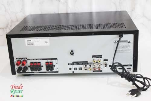 Samsung HW-E6500 5.2 Channel 3D  Component Audio Home Entertainment System