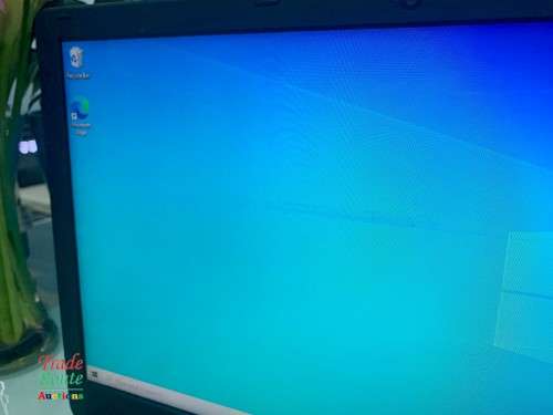 Acer Aspire E1-570 15.6` Laptop | Intel Core i3 3217U 1.8GHz | 4GB RAM | 500GB HDD