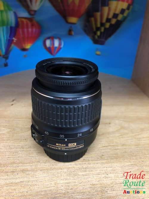 Nikon AF-S DX NIKKOR 18-55mm f/3.5-5.6G II ED Zoom Lens Auto Focus for Nikon DSLR