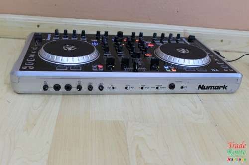 NUMARK N4 DJ CONTROLLER -  Numark N4 4-DECK DJ Controller With Mixer