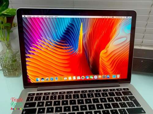 MacBook Pro 13.3-inch 2014 Retina | Core i5 2.6GHz | 8GB RAM | 256GB SSD