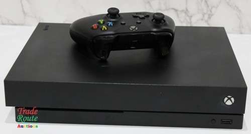 Microsoft Xbox One X 1TB Console (BLACK) Model 1787 + 1 Controller