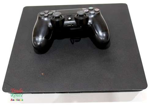 Sony PS4 PlayStation 4 SLIM 1TB console - CUH-2116B - Jet Black  *** SONY PS4 ***