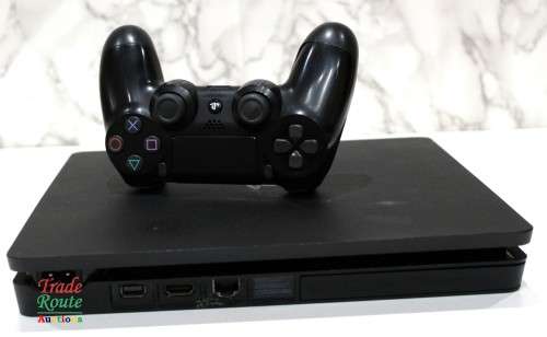 Sony PS4 PlayStation 4 SLIM 1TB console - CUH-2116B - Jet Black  *** SONY PS4 ***