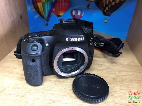 Canon EOS 80D 24.2MP PROFESSIONAL Digital SLR Camera (BODY)