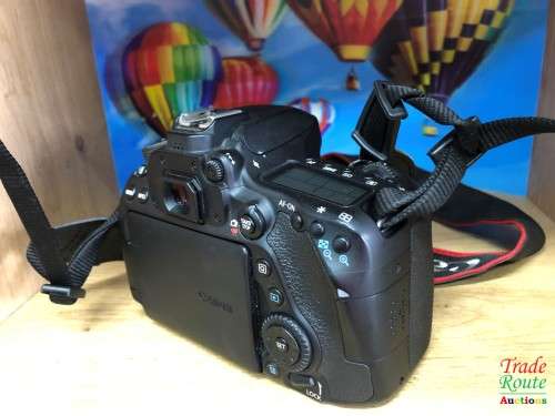 Canon EOS 80D 24.2MP PROFESSIONAL Digital SLR Camera (BODY)