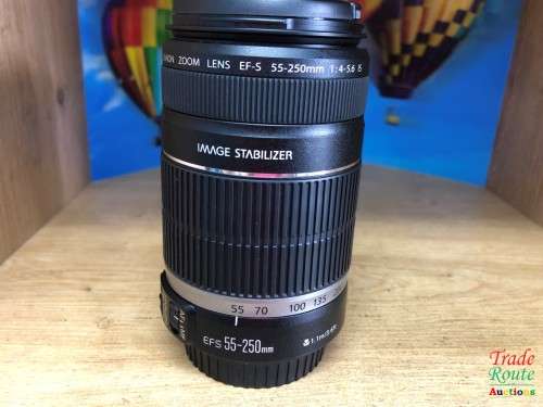 Canon EF-S 55-250m IS (Image Stabilizer)  Lens for Canon DSLR Cameras