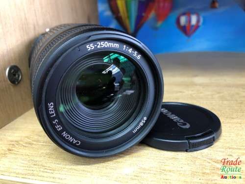 Canon EF-S 55-250m IS (Image Stabilizer)  Lens for Canon DSLR Cameras