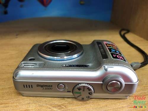 Samsung Digimax S1000 10MP Digital Camera - LCD HAS DAMAGES -   for Spares or Repair