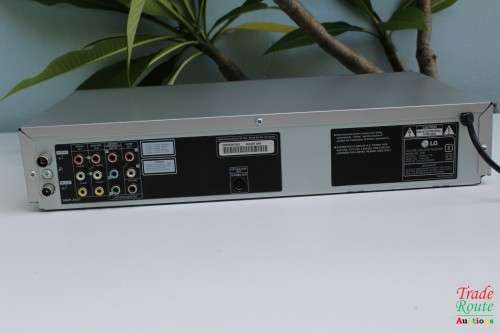 LG DVD VCR COMBOS -  LG V281 Multi System DVD/VCR Player [ Video Cassette Recorder VCR VHS ]