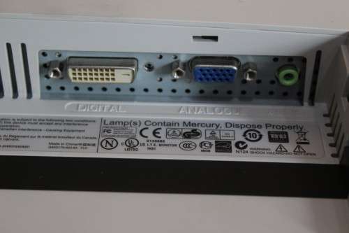 Fujitsu Siemens Computers LCD Color Monitor - D-80807