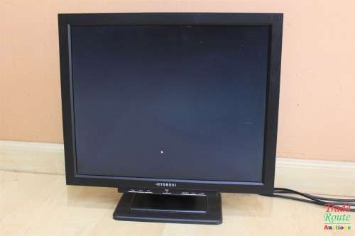 Hyundai U90D 19` LCD 1280x1024 TFT VGA DVI Monitor