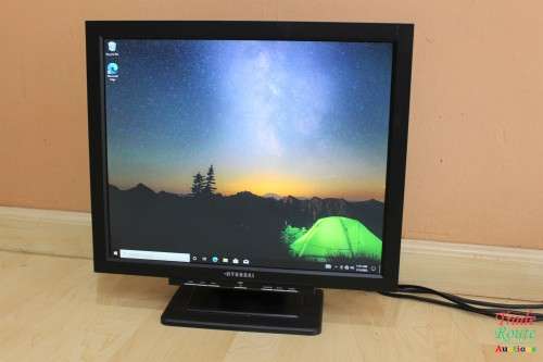 Hyundai U90D 19` LCD 1280x1024 TFT VGA DVI Monitor