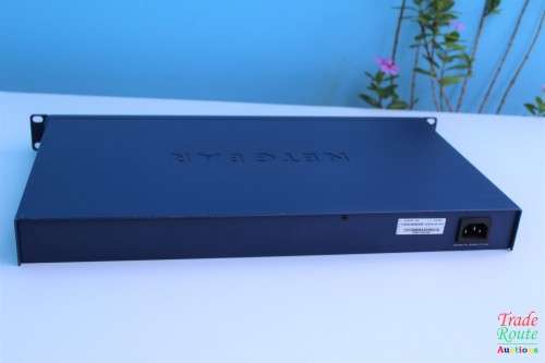 Netgear FS728TPv2 24+4 Port 10/100 Smart Switch with POE