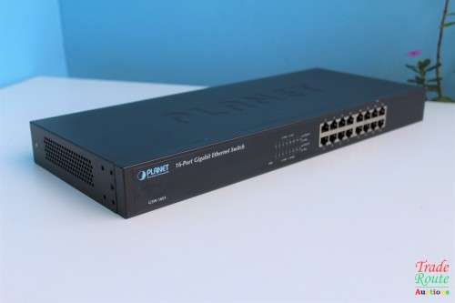 Planet Networking GSW-1601 16-Port Gigabit Ethernet Switch