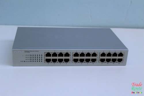 Zyxel ES-124P 24-port Desktop Ethernet Switch Unmanaged