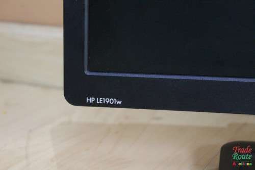 HP LE1901w 19-inch Widescreen LCD Monitor