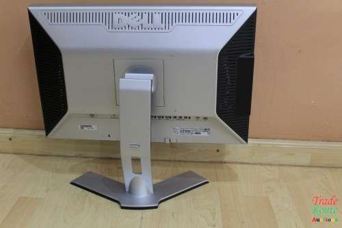 Dell UltraSharp 2407WFPB 24` Widescreen LCD Monitor [ VGA DVI S-VIDEO & COMPOSITE PORTS ]