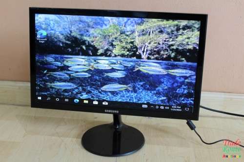 Samsung S19F350HN 18.5` W-LED LED Monitor [ POWER ADAPTER NOT INCLUDED]