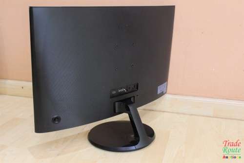 Samsung LC27F390FH 27` Full HD (1920x1080) 60Hz 4ms VA LED-Backlit Curved Desktop Monitor [DAMAGED]