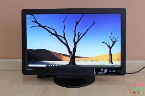 Lenovo ThinkCentre Tiny-in-One 23` Inch  LCD Monitor [ 1920 x 1080 Tilt/Lift/Swivel ]  **R30 COURIER