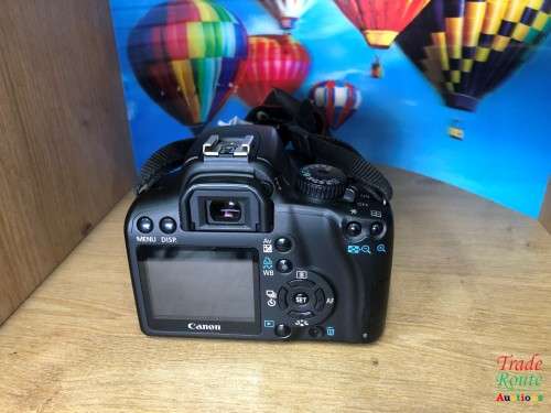 Canon EOS 1000D DSLR CAMERA with Canon 18-55 Lens Camera Kit
