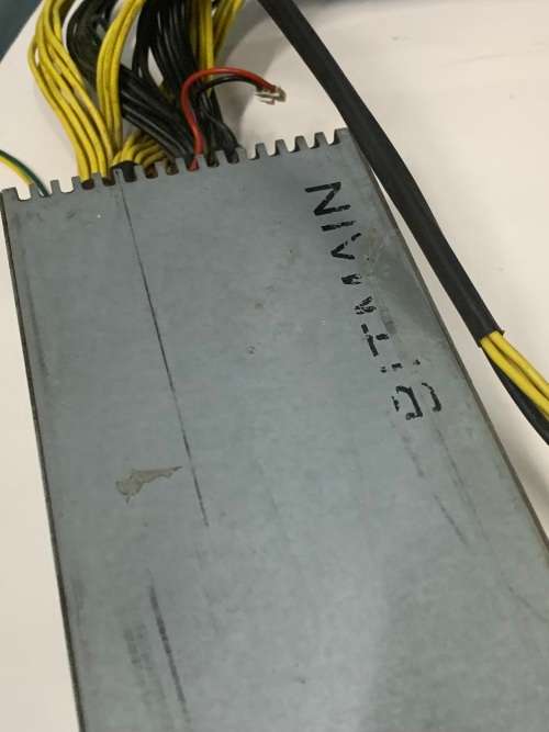 Bitmain AntMiner APW3-12-1600-B2 PSU 1600W 12V Switching Power Supply