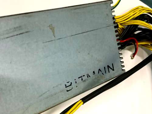 Bitmain AntMiner APW3-12-1600-B2 PSU 1600W 12V Switching Power Supply