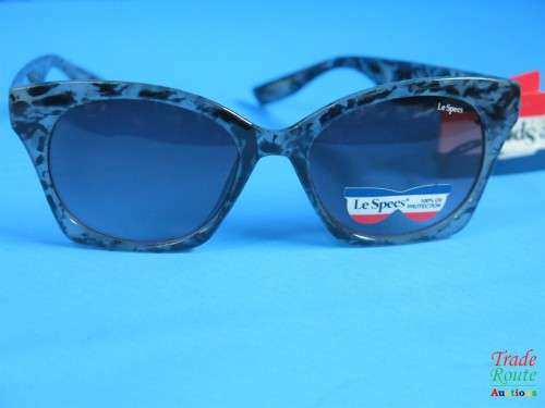 Le Specs  Polarized Sunglass - IN GENERIC HARD CASE
