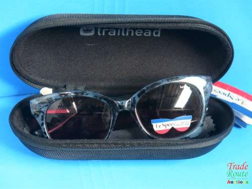Le Specs  Polarized Sunglass - IN GENERIC HARD CASE