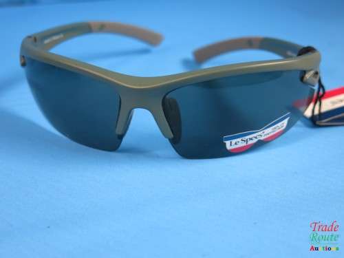Le Specs  Polarized Sunglass - IN GENERIC HARD CASE