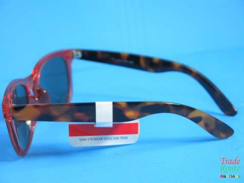 Le Specs  Polarized Sunglass - IN HARD CASE
