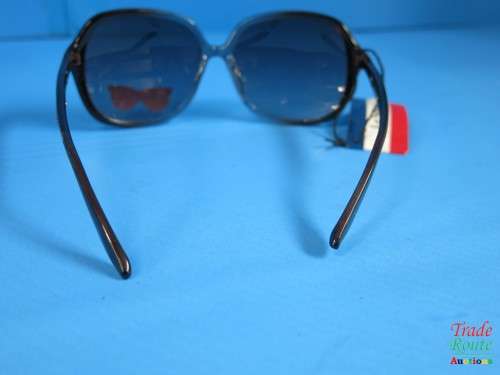Le Specs  Polarized Sunglass - IN HARD CASE