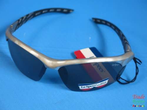 Le Specs  Polarized Sunglass - IN HARD CASE