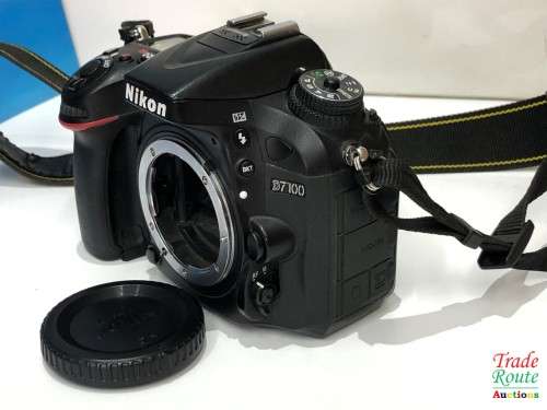 Nikon D7100 DSLR Camera (Body Only) 24.1 Megapixels - 51 Point AF Sensor