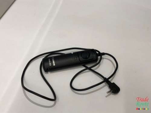 Canon Remote Switch RS60-E3 - Compatible with EOS 30/50 /50E/300/ 500/500N/ 3000/5000/ IX/IX7