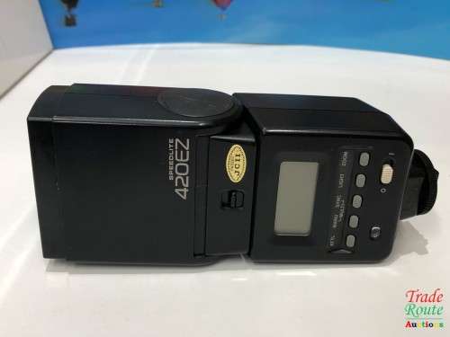 Canon SpeedLite 420EZ for Canon EOS DIGITAL SLR Cameras *** BARGAIN ** Fits all CANON DSLRs