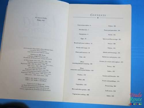 Delia Smith`s Complete Cookery Course Book - A new edition for the 1990s