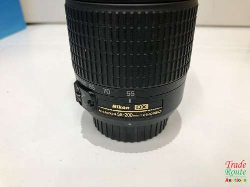 Nikon 55-200mm DX Lens for NIKON DSLR Cameras