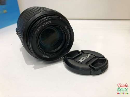 Nikon 55-200mm DX Lens for NIKON DSLR Cameras