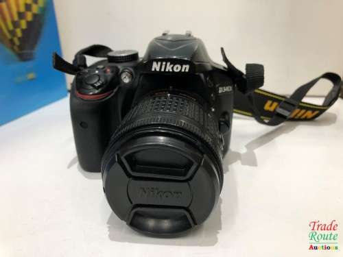 Nikon D3400 24.2 MP CMOS Digital SLR Camera body + Nikon AF-P 18-55 VR Lens Kit