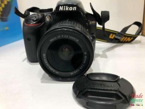 Nikon D3400 24.2 MP CMOS Digital SLR Camera body + Nikon AF-P 18-55 VR Lens Kit