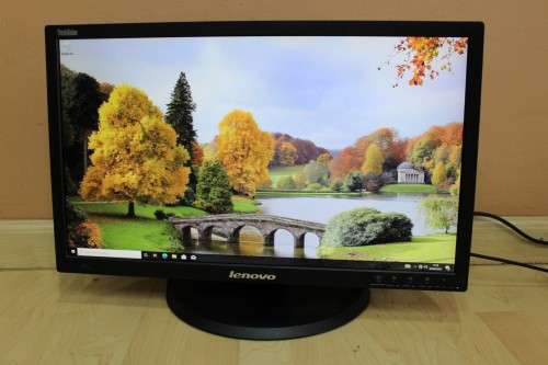 Lenovo ThinkVision 23` Widescreen Full HD Monitor - HDMI, VGA, DisplayPort - 1920 x 1080 Full HD