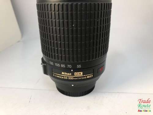 Nikon 55-200mm VR [ VIBRATION REDUCTION ] LENS for NIKON DSLR Cameras