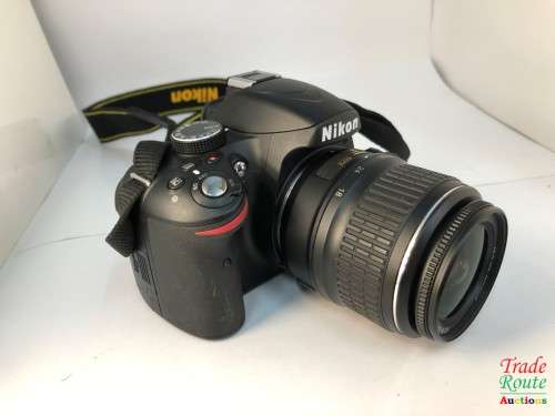 Nikon D3200 24.2 MP CMOS Digital SLR CAMERA 18-55mm f/3.5-5.6 AF-S DX NIKKOR Zoom Lens - 24.2 MP