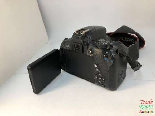 Canon EOS 700D DIGITAL SLR CAMERA BODY | 18.0 MP FULL HD