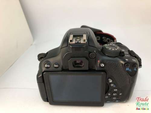 Canon EOS 700D DIGITAL SLR CAMERA BODY | 18.0 MP FULL HD