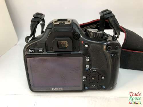 CANON EOS 550D DIGITAL SLR CAMERA 18-55 mm f/3.5-5.6 Lens Digital Camera Kit